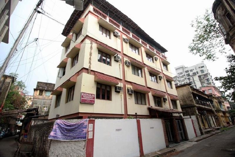 Oyo 4219 Ratnakar Residency Hotell Calcutta Exteriör bild