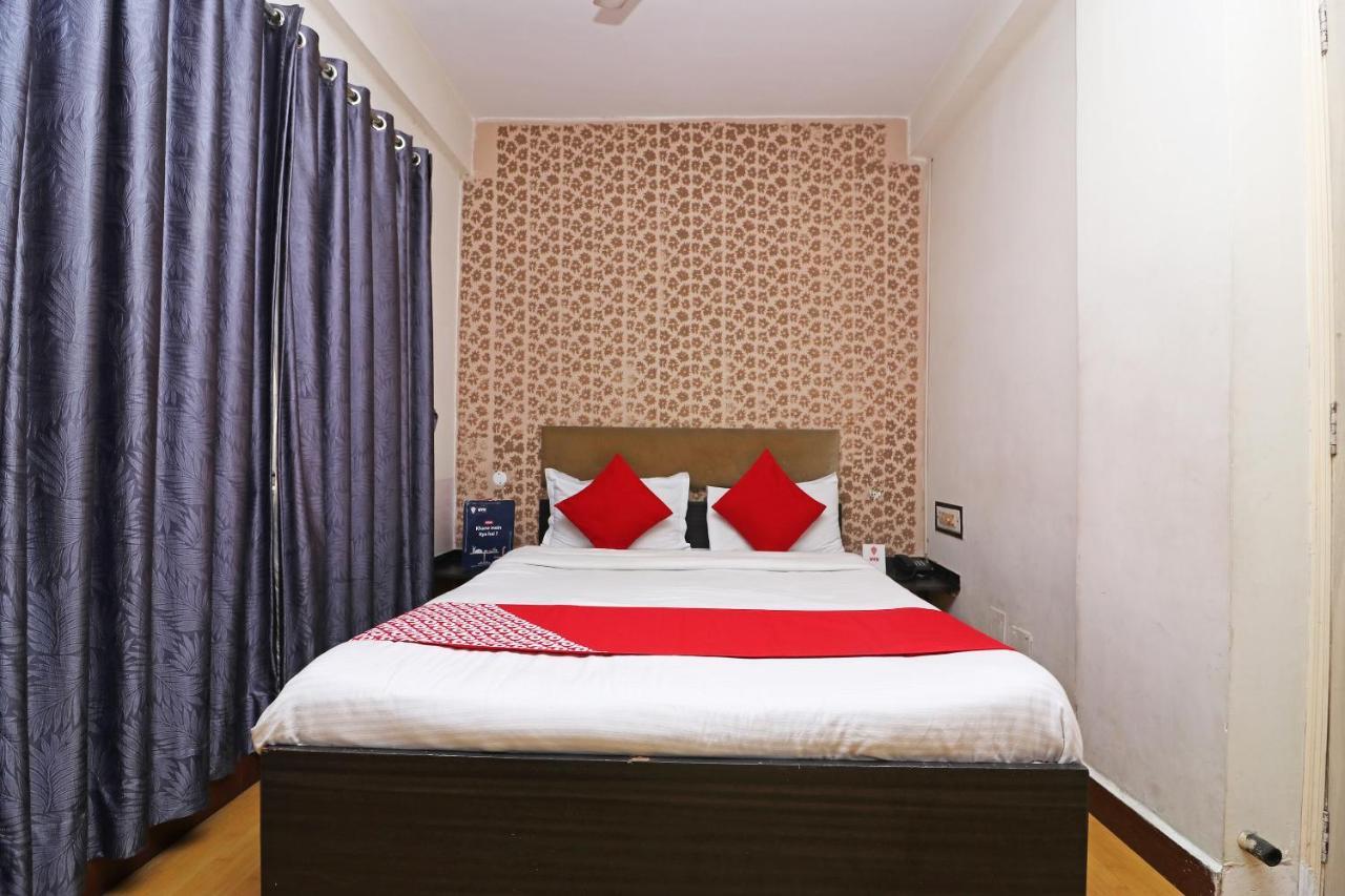 Oyo 4219 Ratnakar Residency Hotell Calcutta Exteriör bild