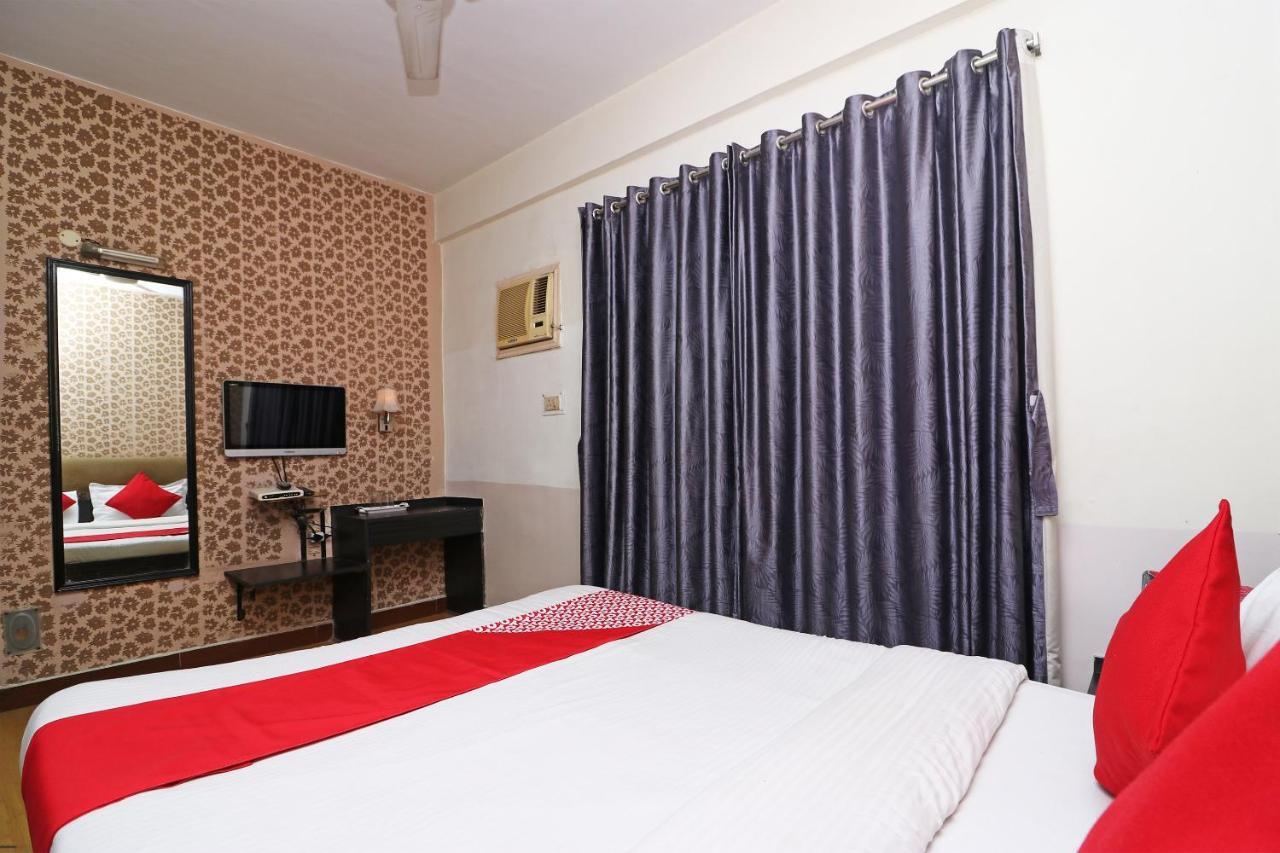 Oyo 4219 Ratnakar Residency Hotell Calcutta Exteriör bild